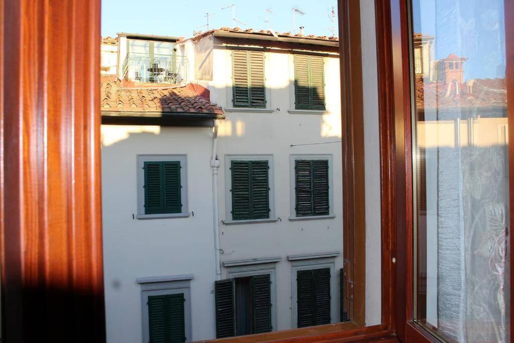 فلورنس Santa Maria Novella Station Florentine Apartment المظهر الخارجي الصورة